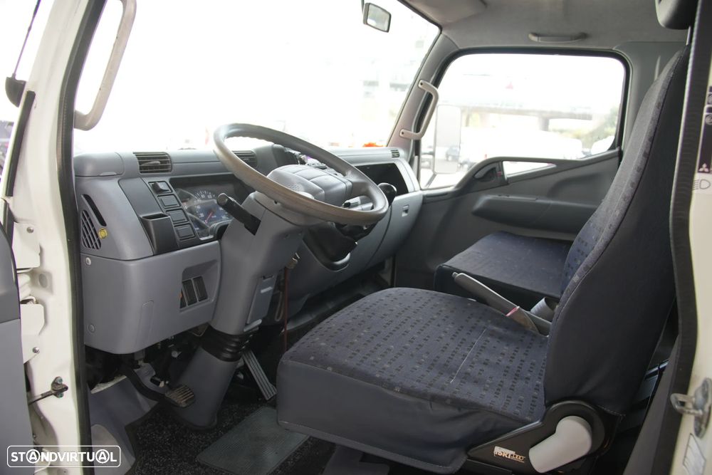 Mitsubishi Canter Contentor 3C13 3.0DID 130cv - 9