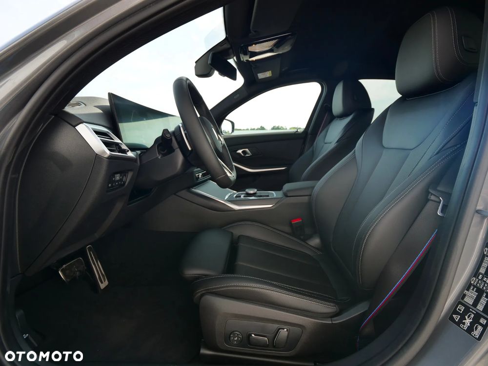 BMW Seria 3 330i xDrive M Sport sport - 29