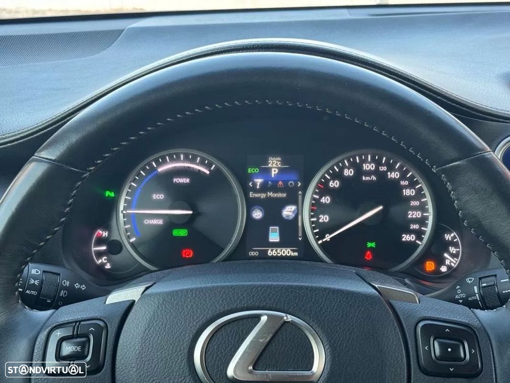 Lexus NX 300h Executive - 21