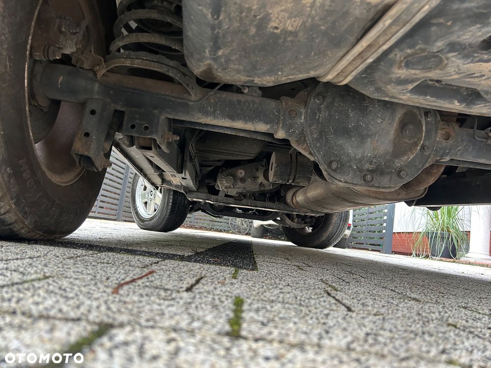 Jeep Cherokee 2.5L CRD Limited - 6