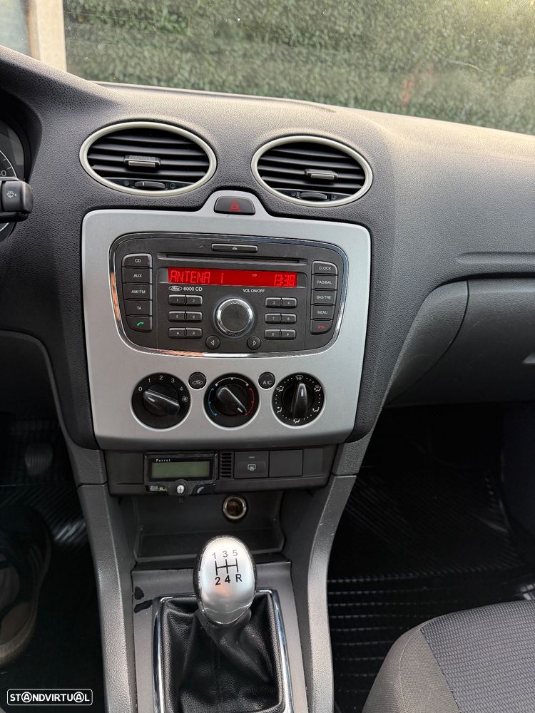 Ford Focus 1.6 TDCi Sport - 10
