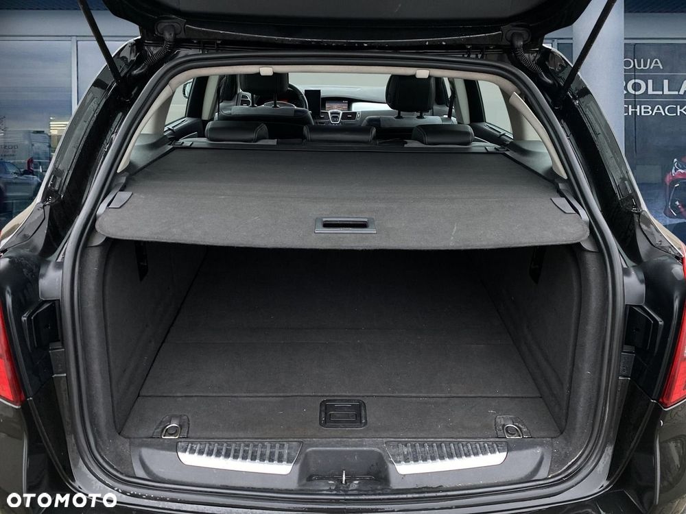 Renault Laguna 2.0 DCi GT 4WS - 19