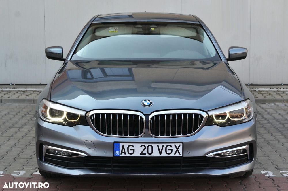 BMW Seria 5 520d xDrive AT - 13