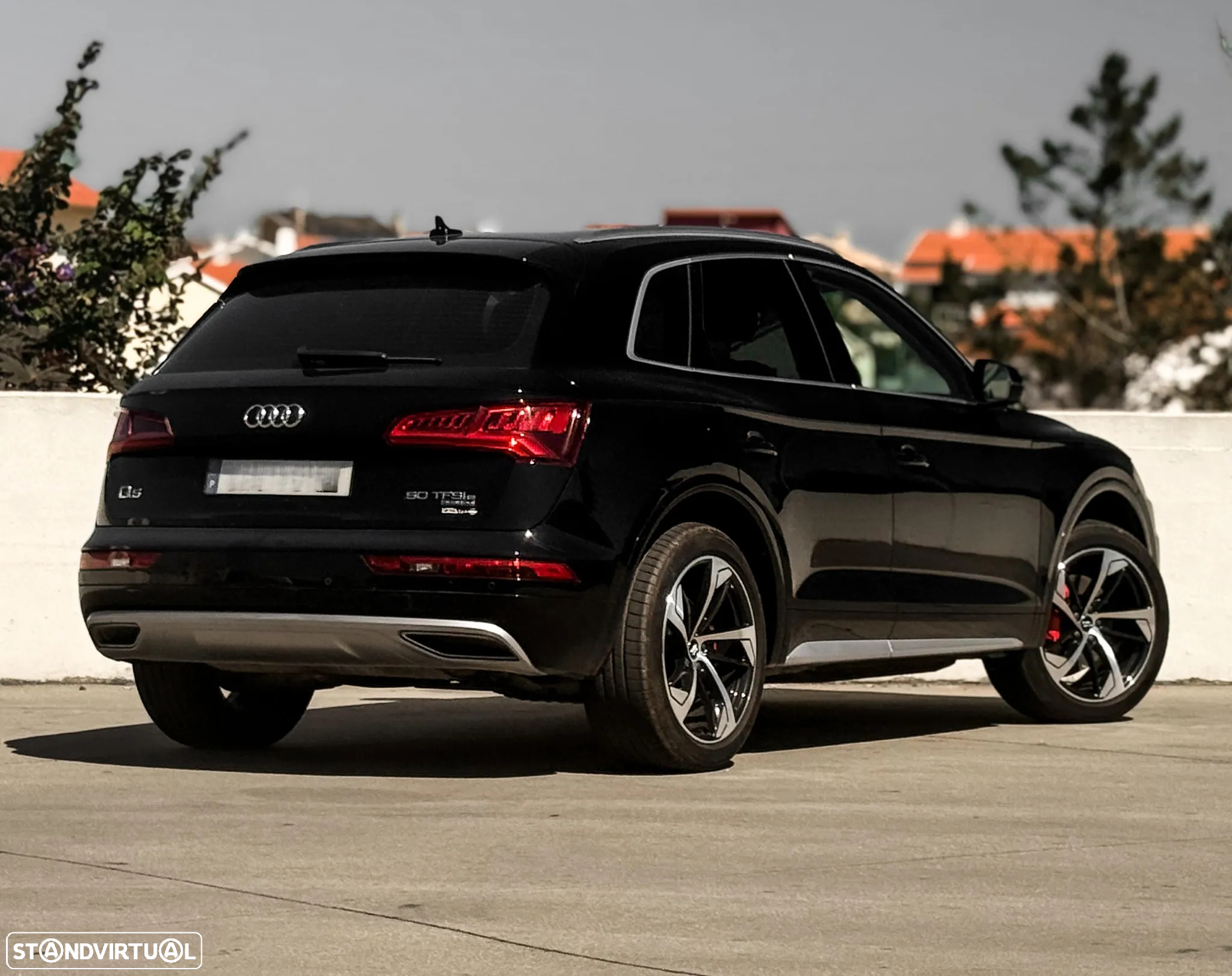Audi Q5 50 TFSIe quattro Design S tronic - 4