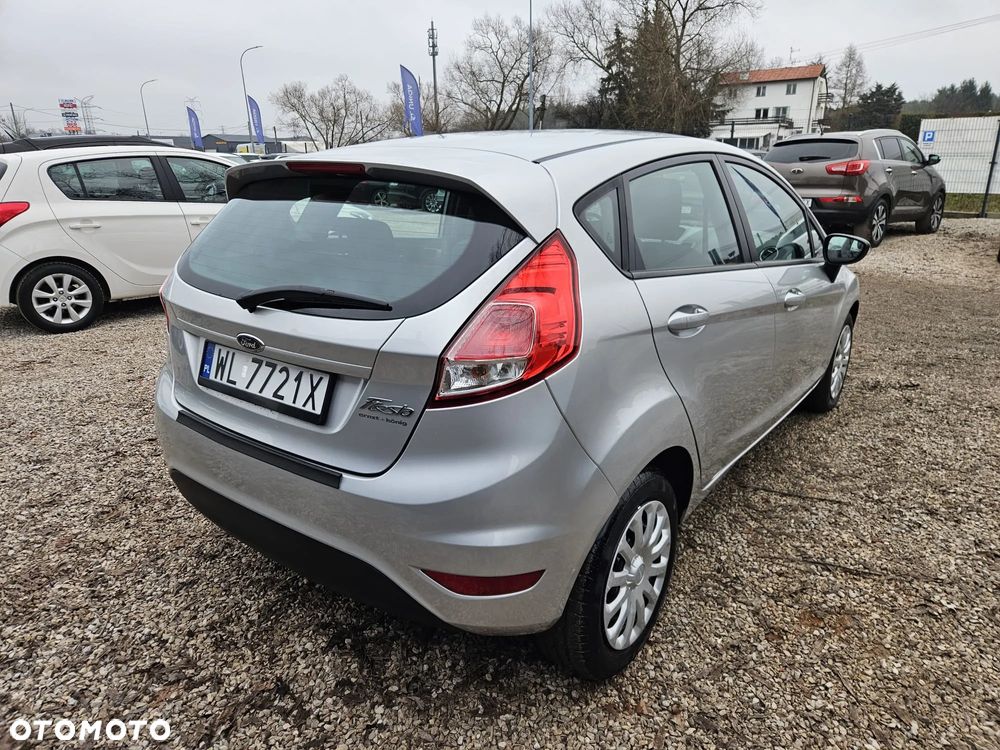 Ford Fiesta 1.25 Trend - 14