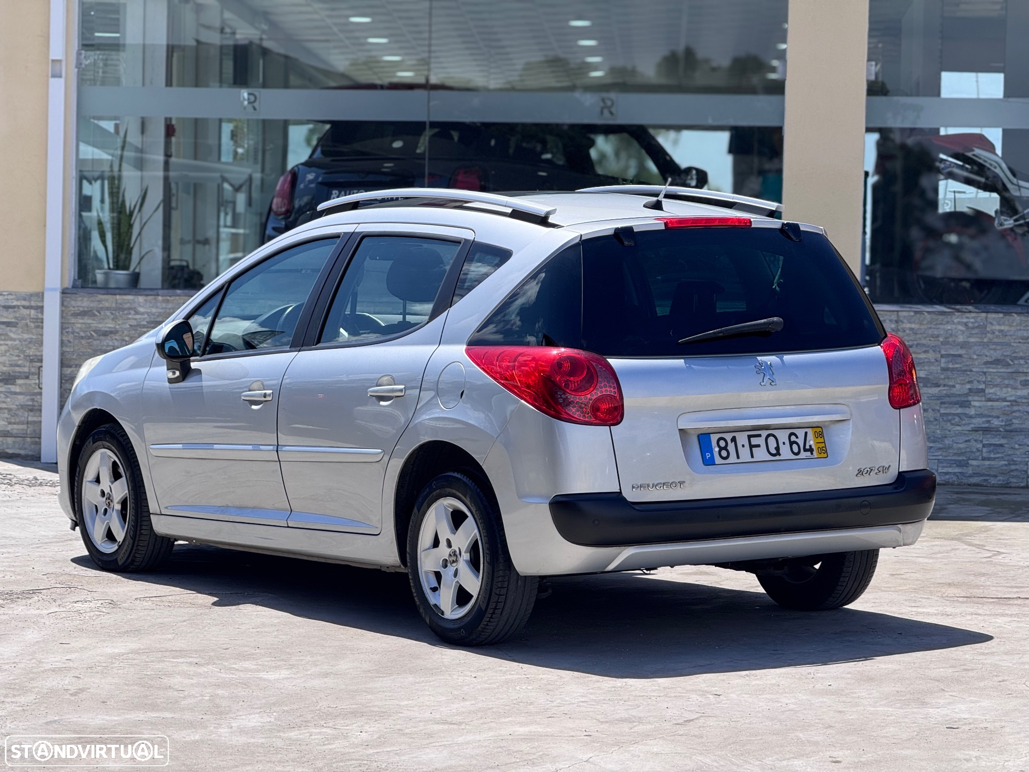 Peugeot 207 SW 1.4 Trendy - 3