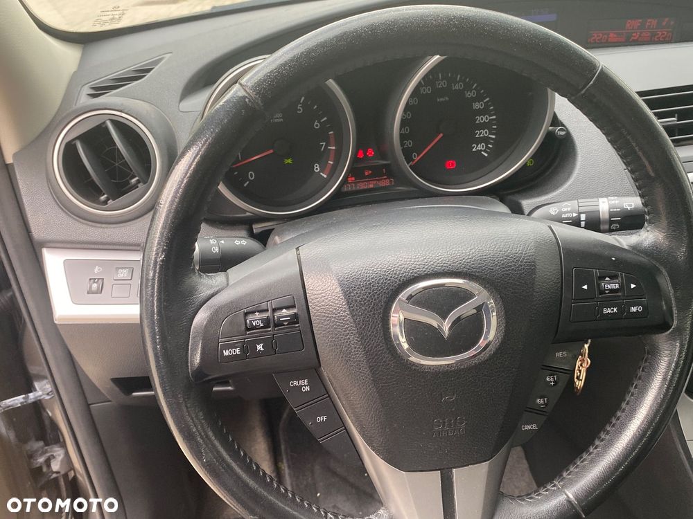 Mazda 3 1.6 Exclusive EU5 - 18