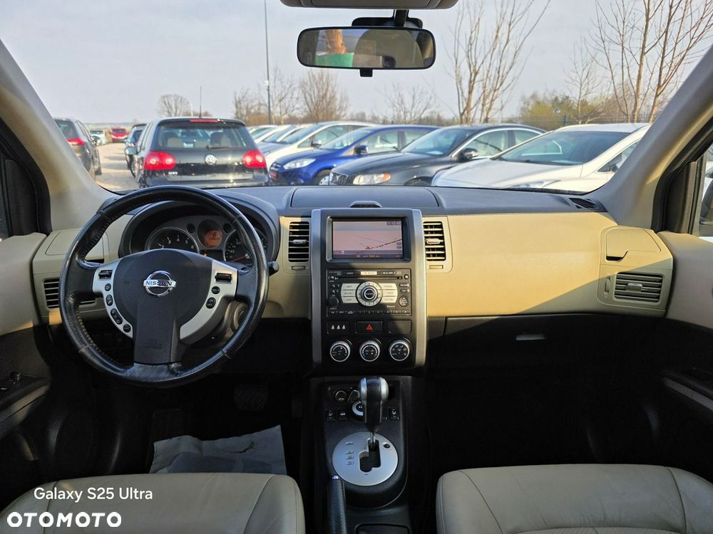 Nissan X-Trail 2.5 4x4 CVT-Automatik SE - 36