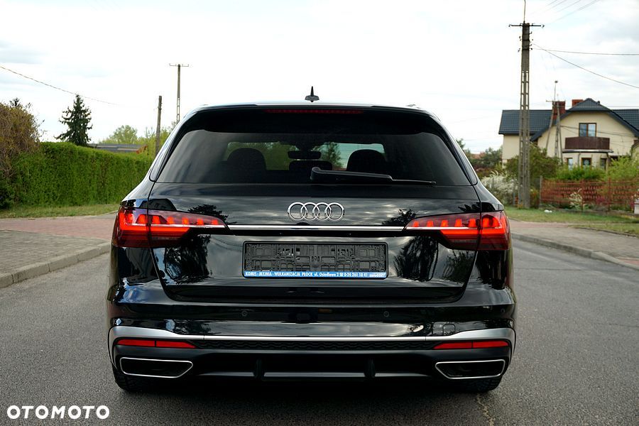 Audi A4 Avant 35 TFSI S tronic S line - 15