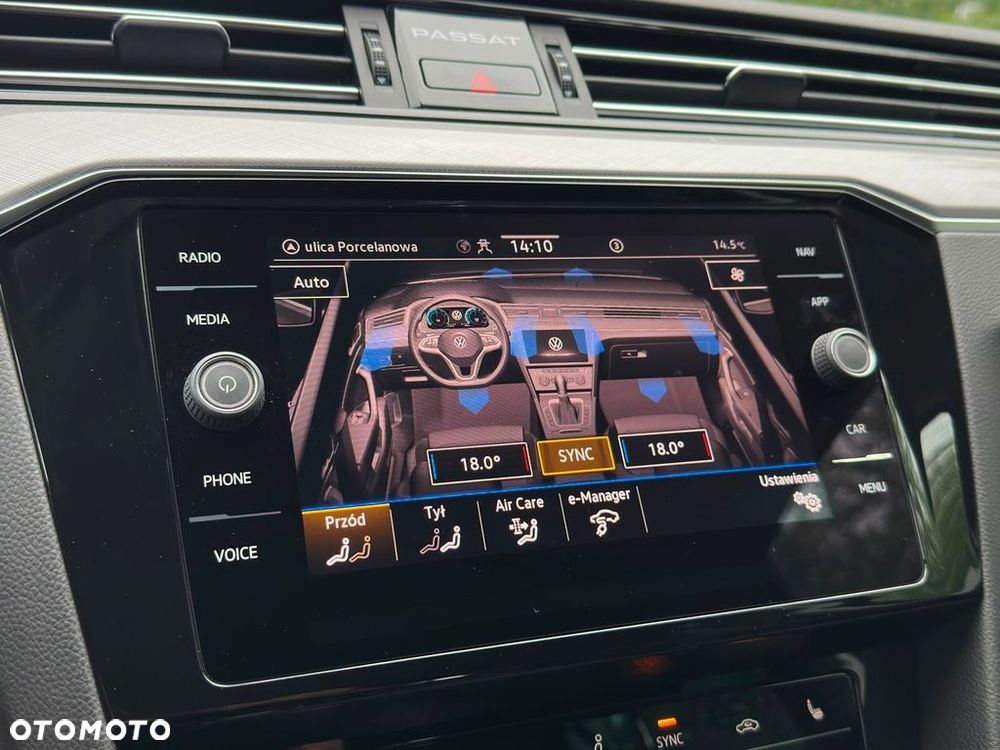 Volkswagen Passat - 19