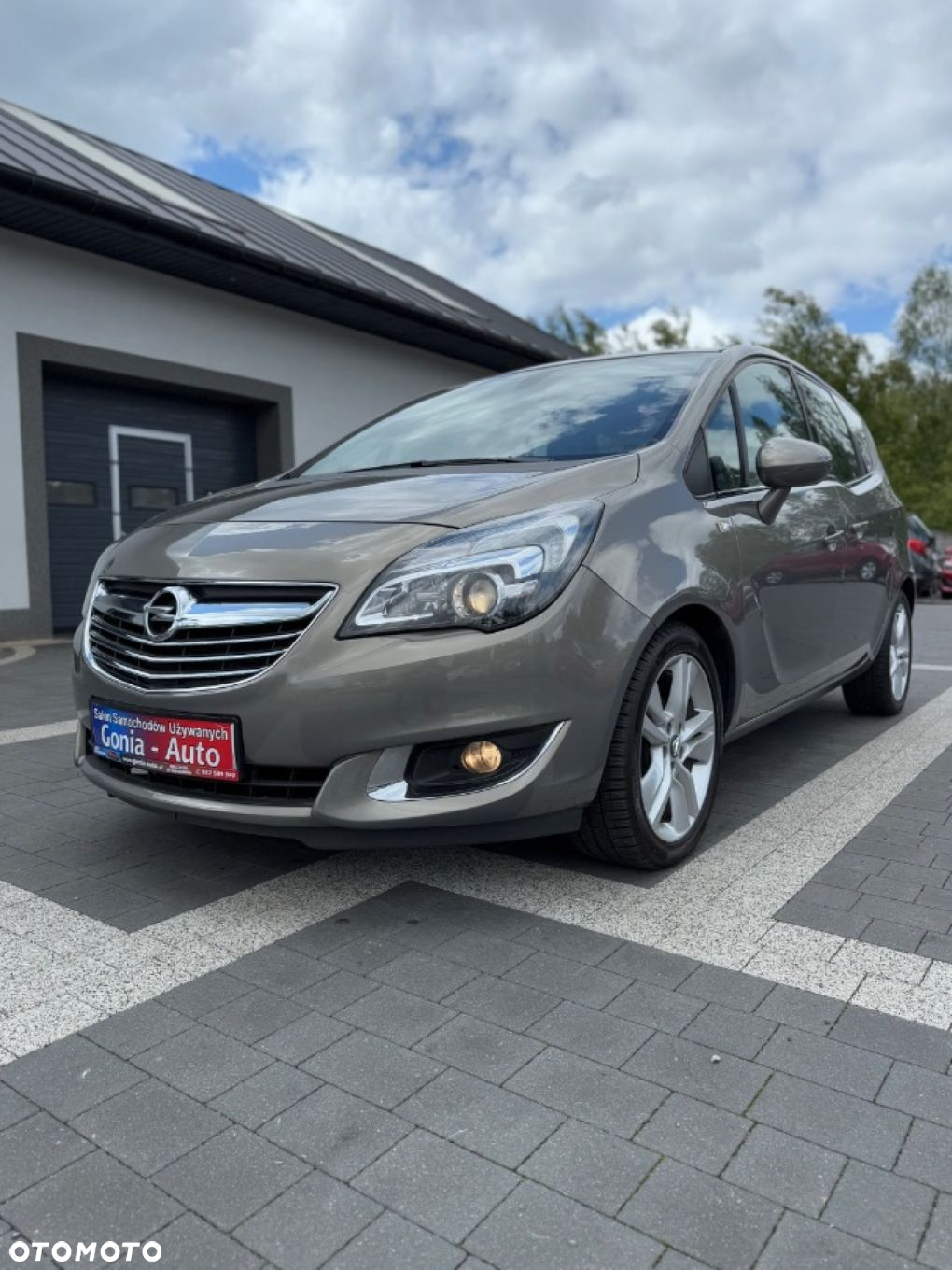 Opel Meriva - 11
