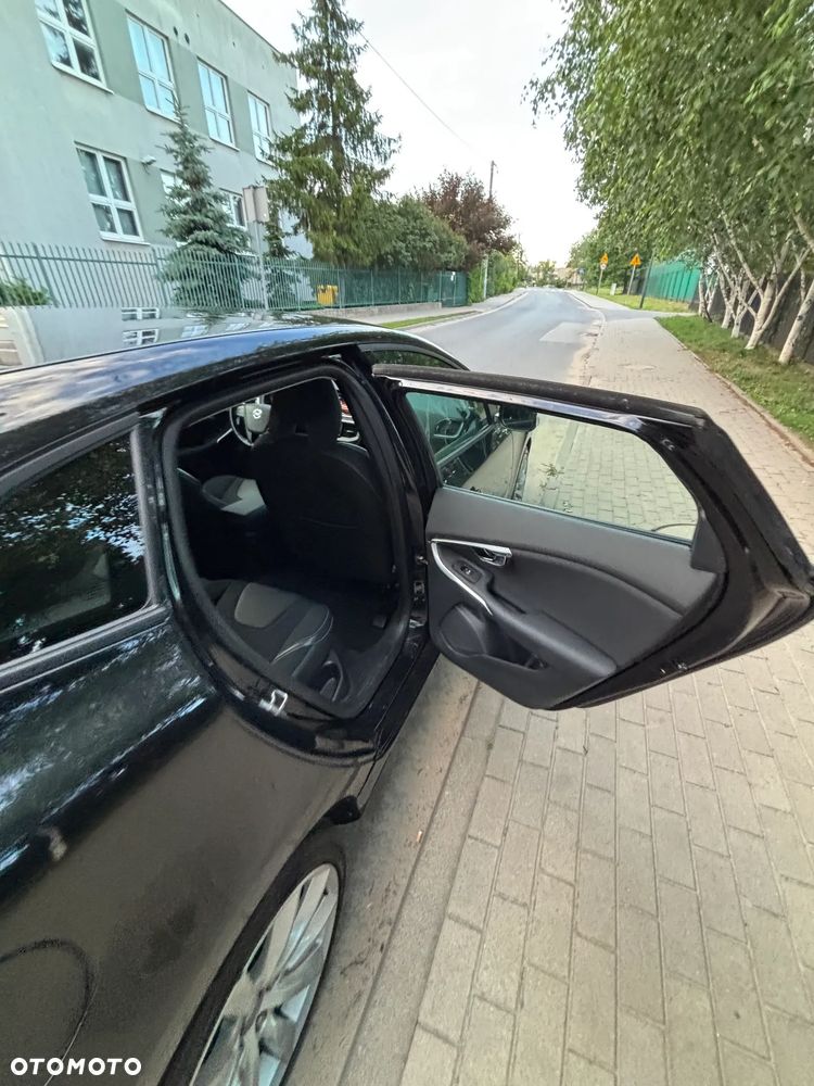 Volvo V40 D3 Geartronic Summum - 28