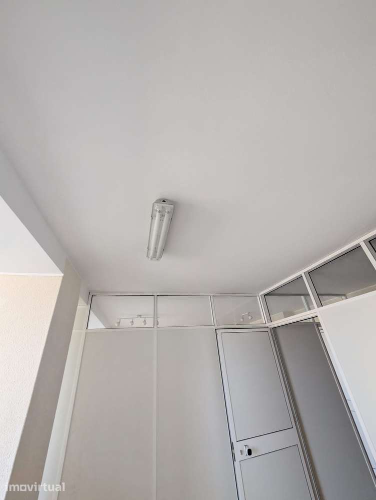 Escritório 45 m² – 1.º piso – Avenida da República, Vila Nova de Gaia" - Grande imagem: 5/5