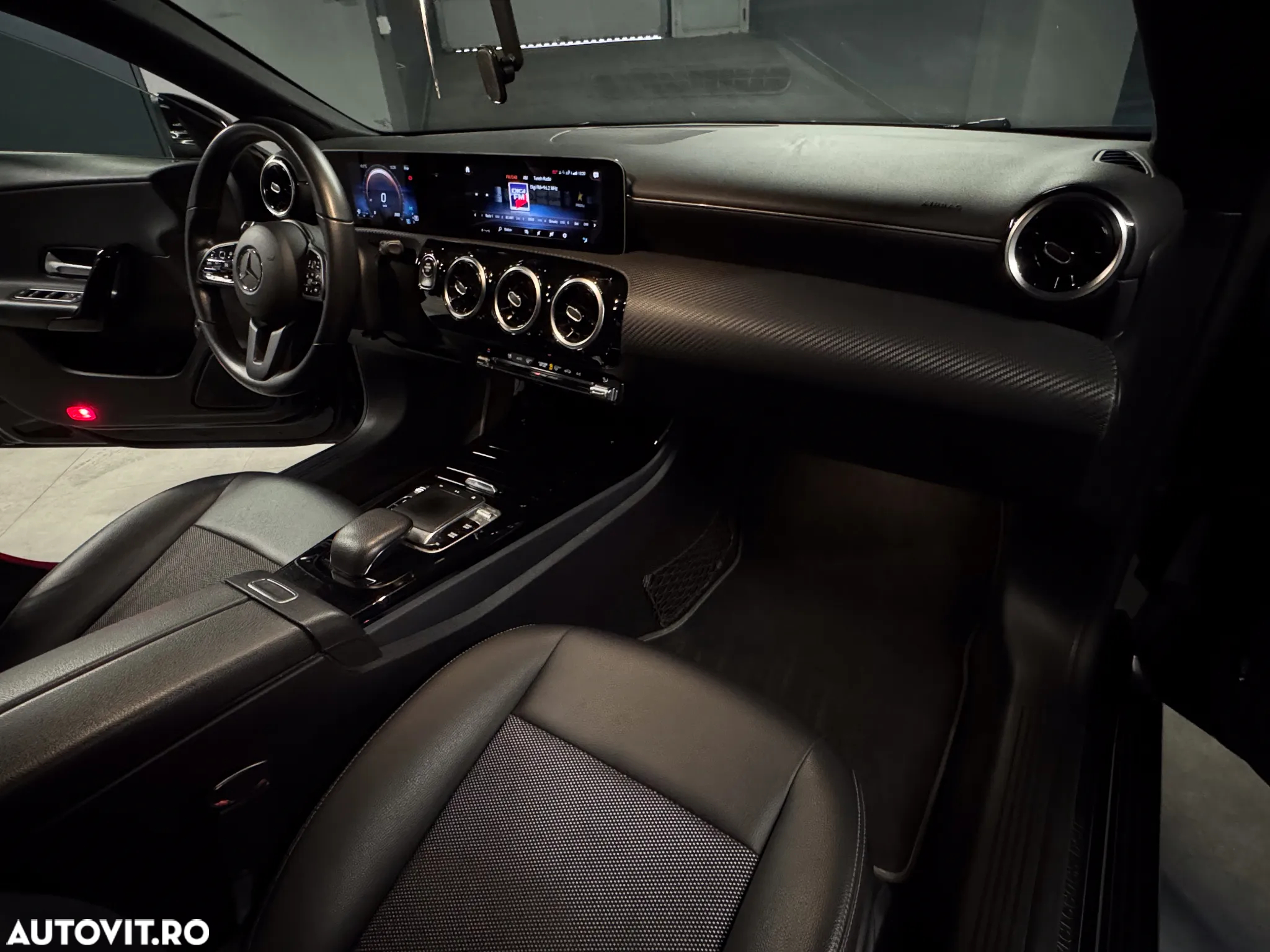 Mercedes-Benz CLA 180 d Coupe - 12