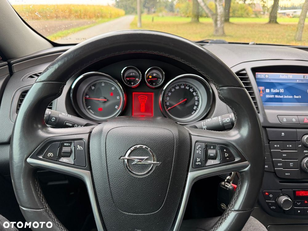 Opel Insignia - 25