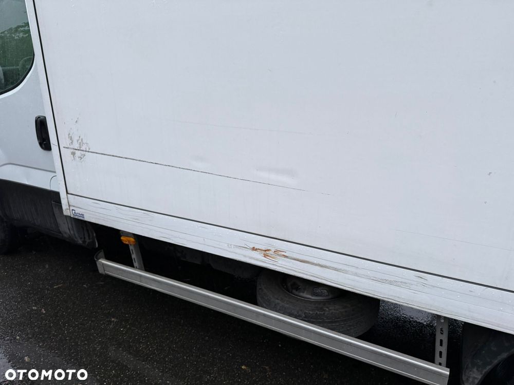 Iveco 35C16 - 16