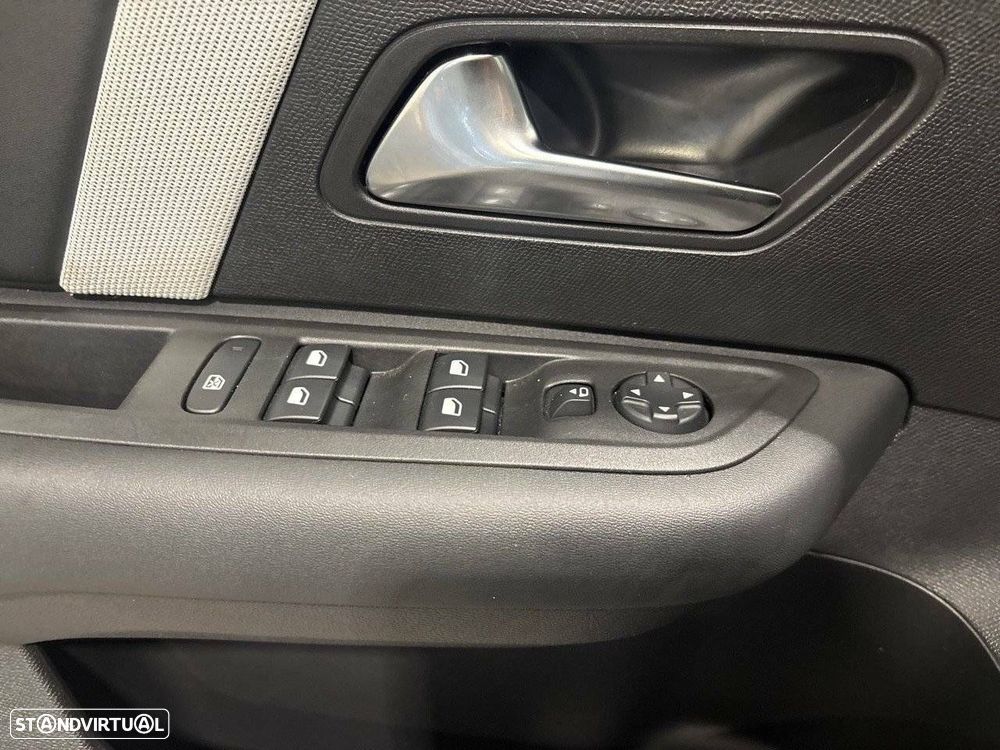 Citroën e-C4 54 kWh Max - 21