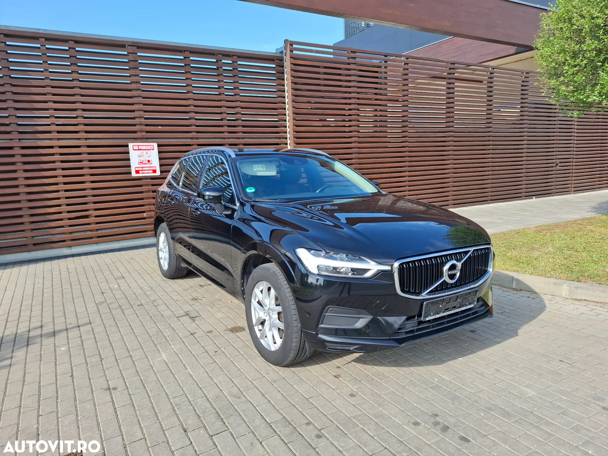 Volvo XC 60 B4 D AWD Geartronic Momentum Pro - 6