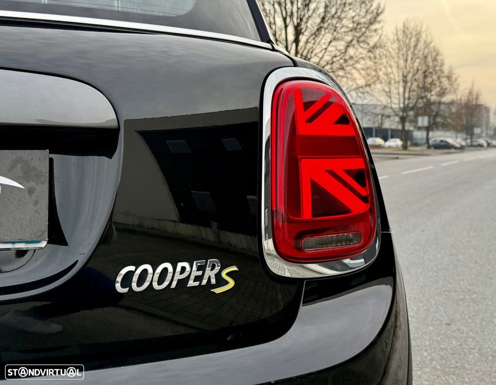 MINI 3 Portas Cooper SE - 9