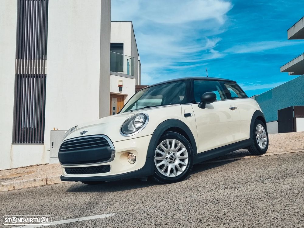 MINI 3 Portas One - 22
