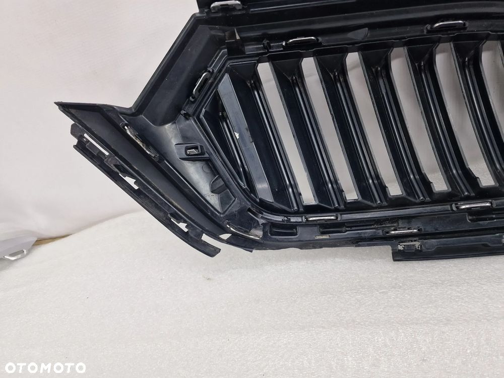 SKODA SCALA 657 19- ATRAPA / GRILL PRZEDNI PRZÓD , NR 657853653 , NR AUKCJI GL455 - 24