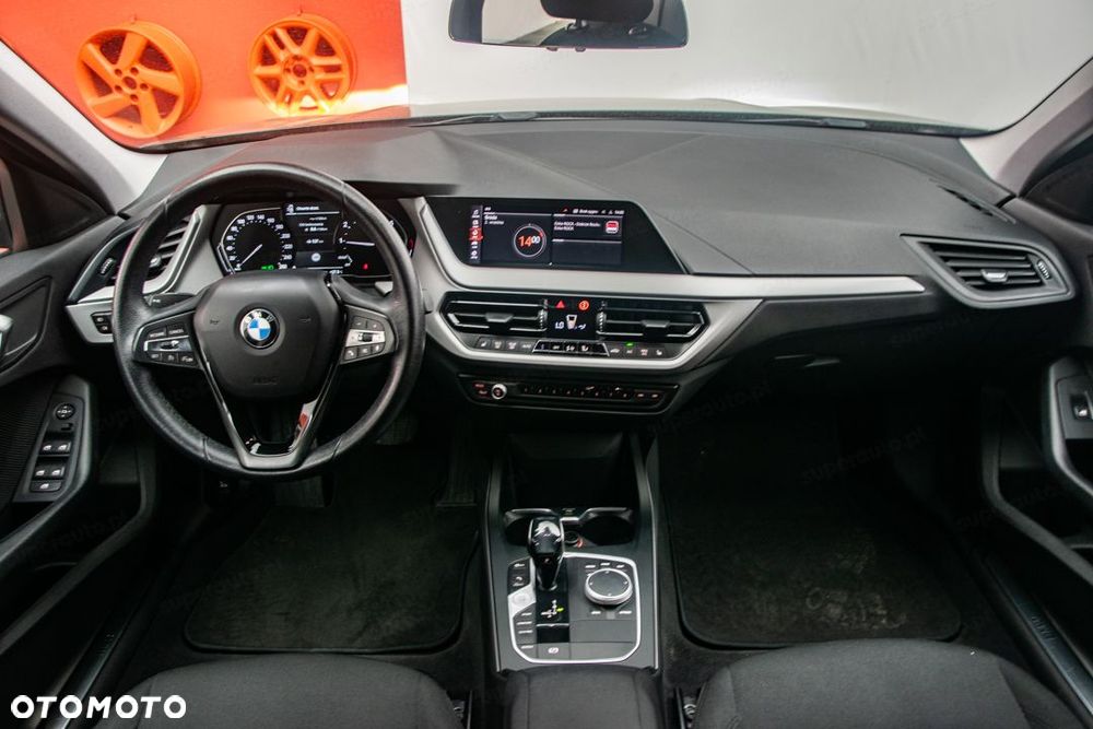 BMW Seria 1 118i Advantage - 15