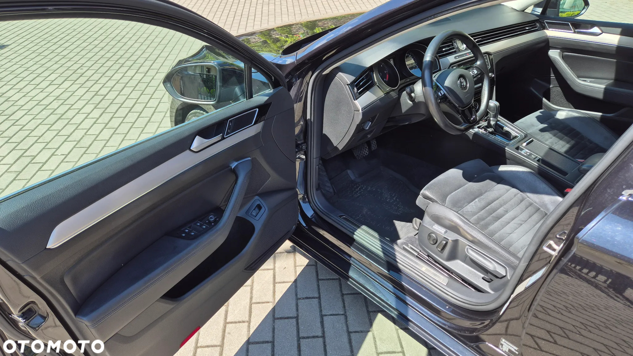 Volkswagen Passat 2.0 TDI Bi-Turbo BMT 4Mot Highline DSG - 10