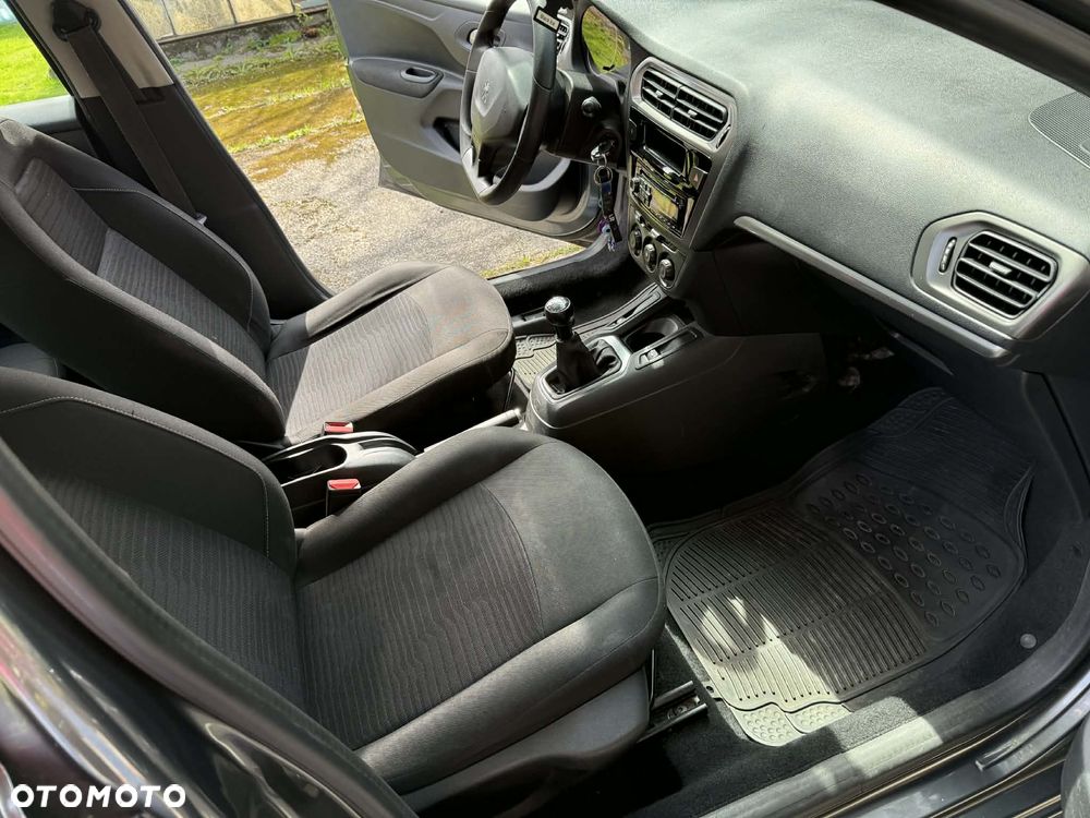 Peugeot 301 1.6 VTi Active - 32
