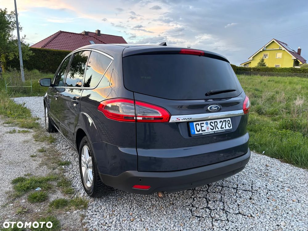 Ford S-Max 2.0 TDCi Titanium - 4
