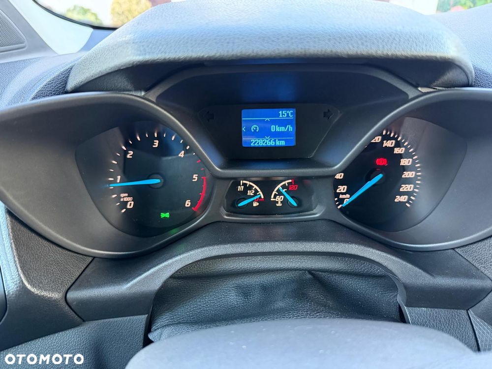 Ford Transit Connect - 13