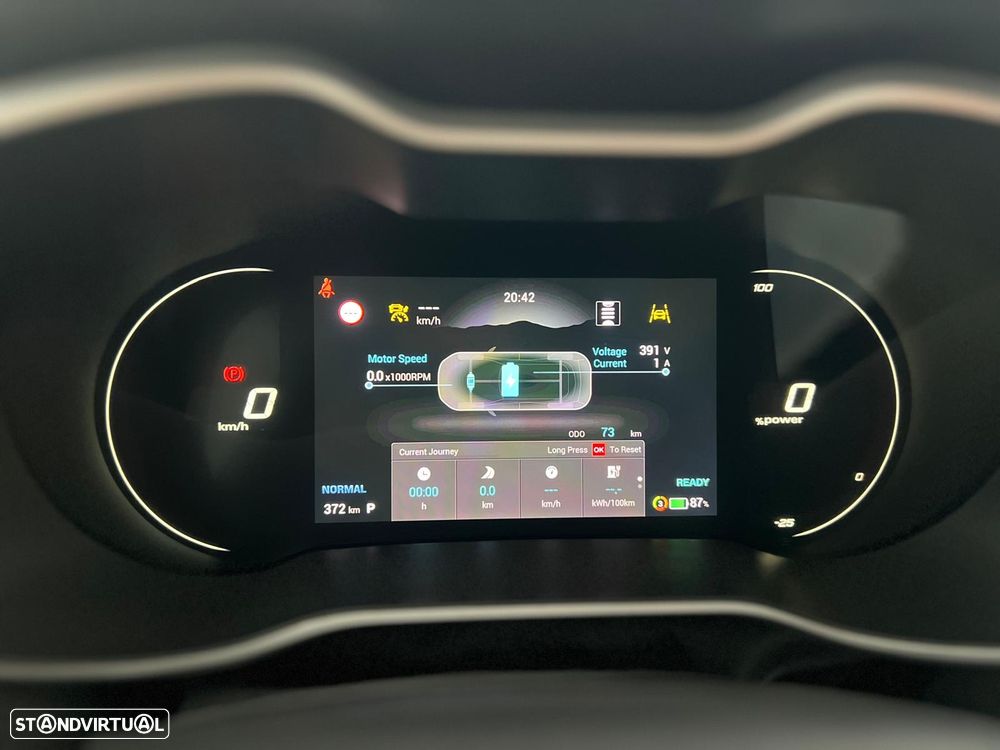 MG ZS EV 72.6 kWh Luxury - 30