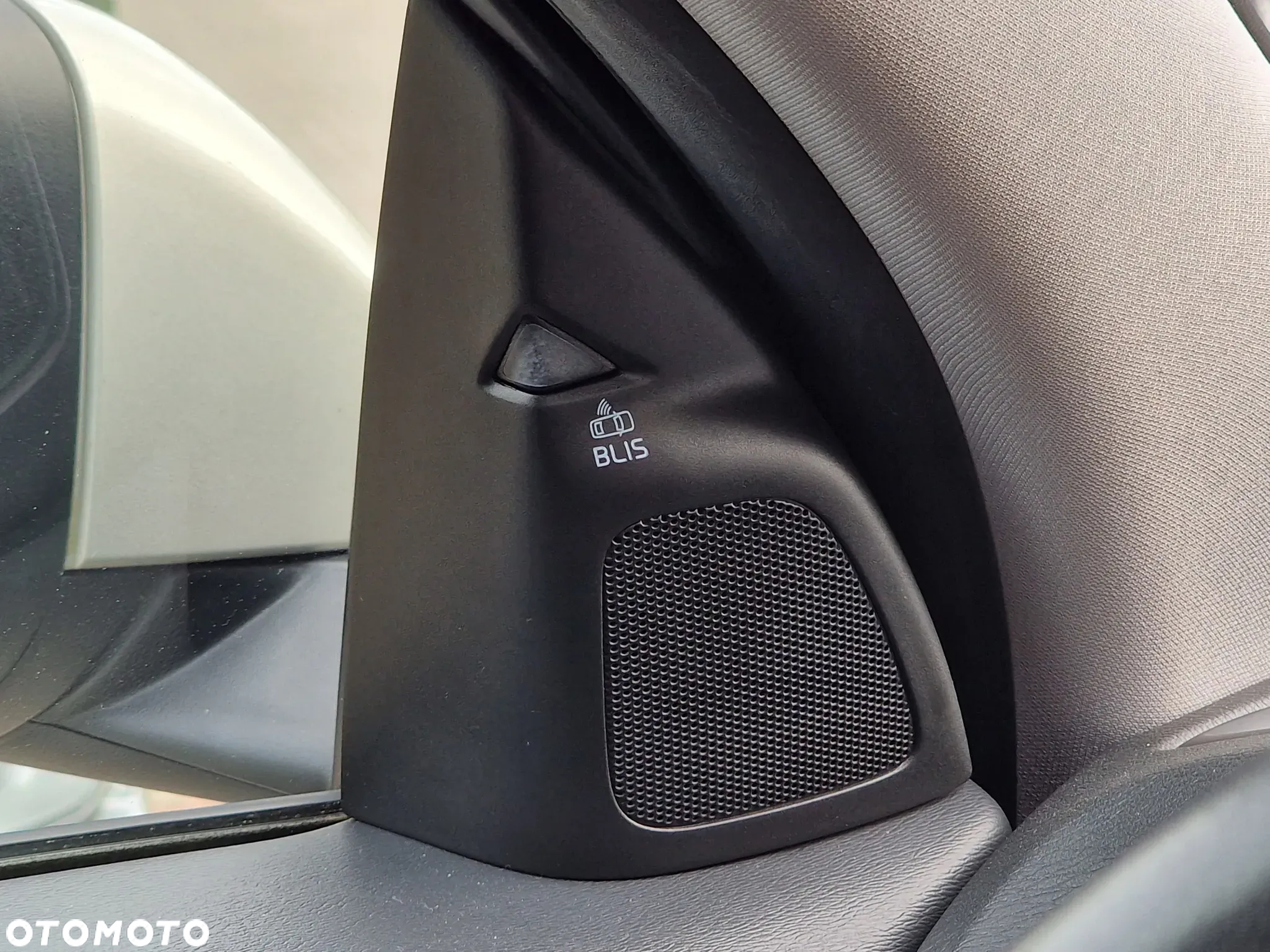 Volvo V60 D2 Geartronic Momentum - 34