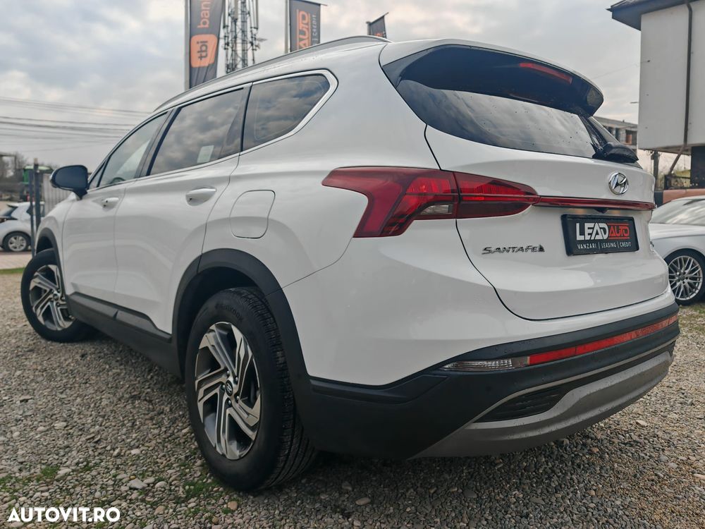 Hyundai Santa Fe - 4