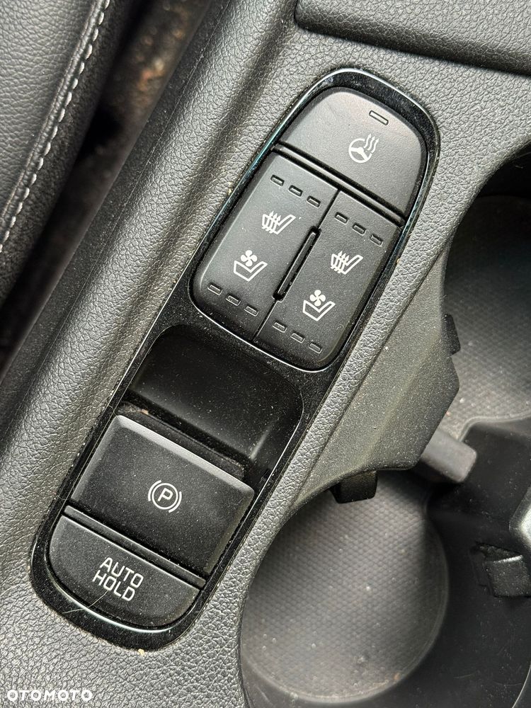 Kia Niro 1.6 GDI Hybrid Business Line - 15
