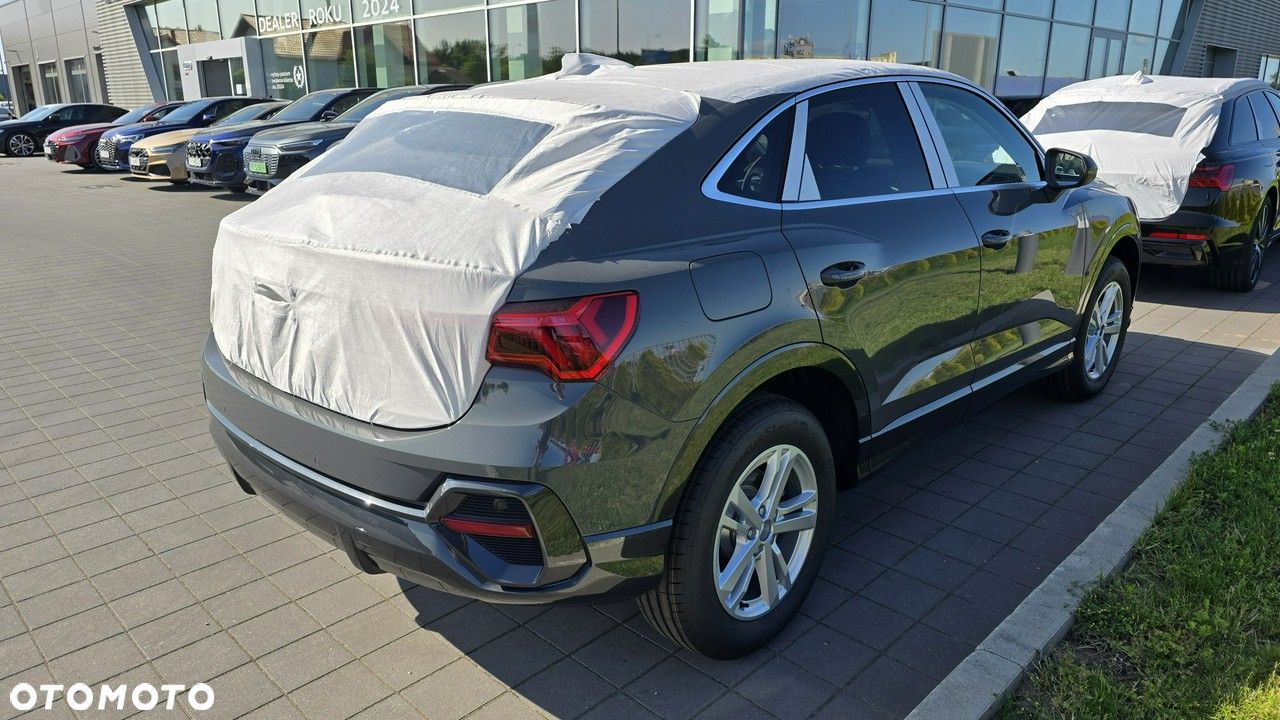 Audi Q3 Sportback - 5