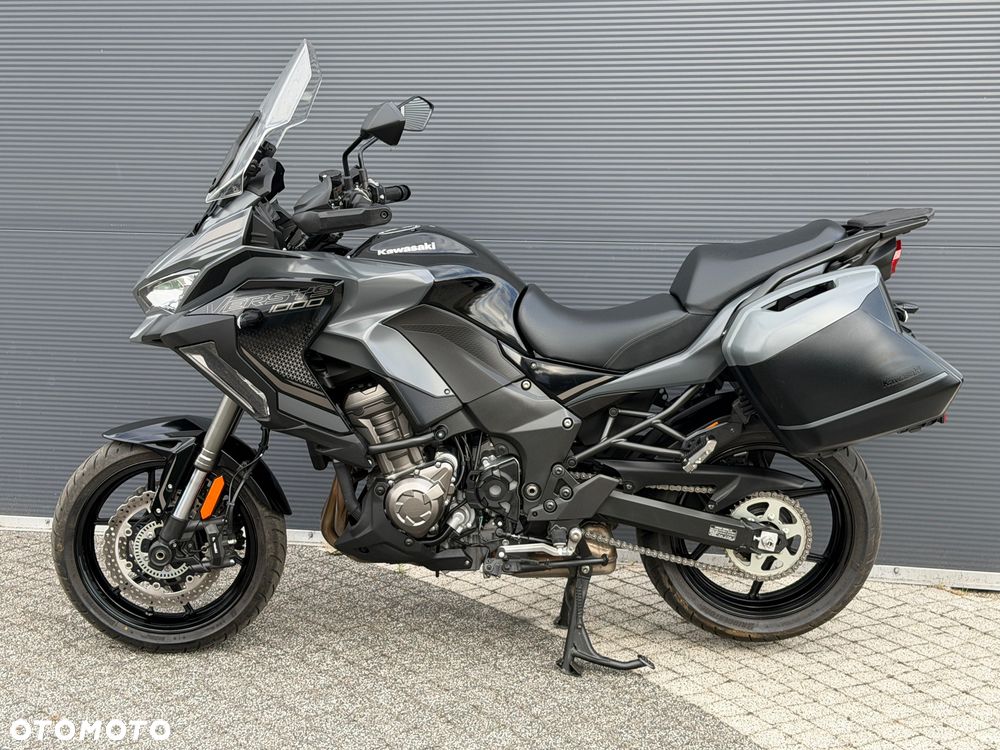 Kawasaki Versys 1000 - 25