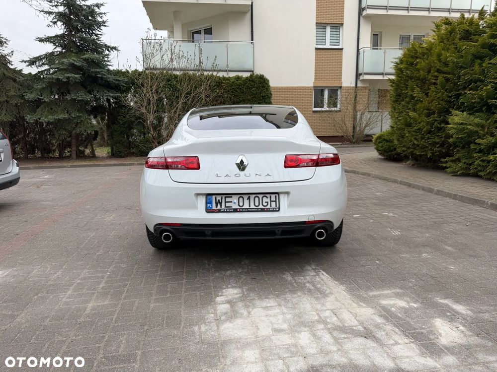 Renault Laguna 2.0 dCi Monaco GP2 - 9