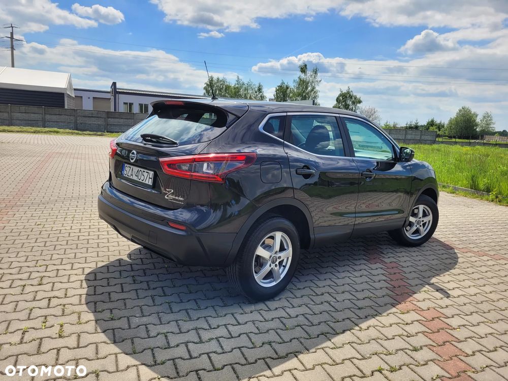 Nissan Qashqai - 12
