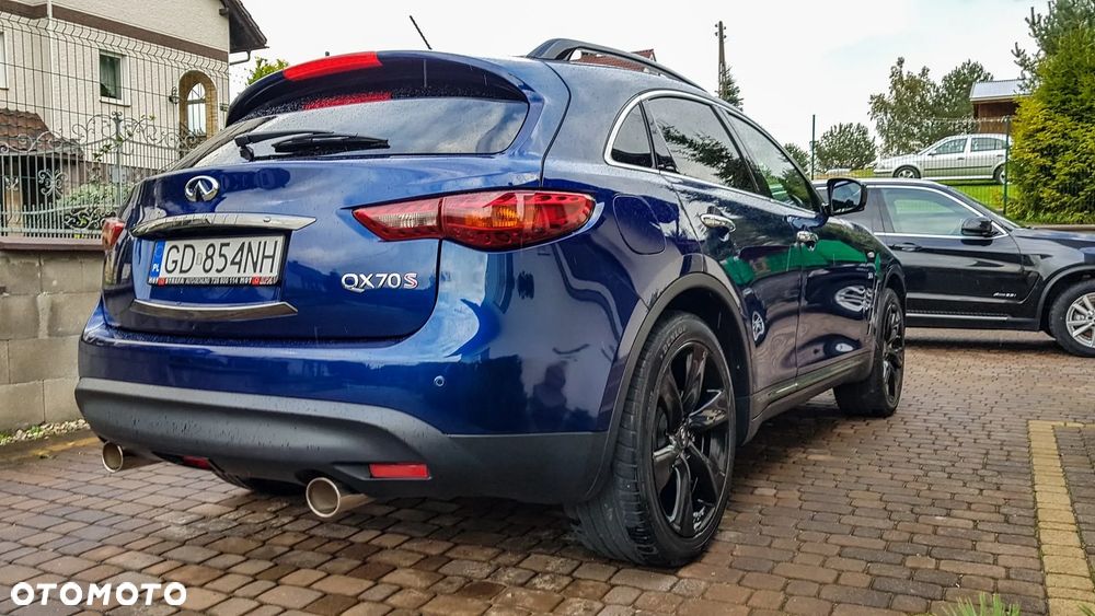 Infiniti Qx70 2016 photo 2
