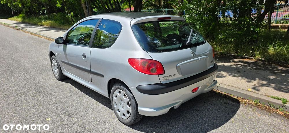 Peugeot 206 - 3