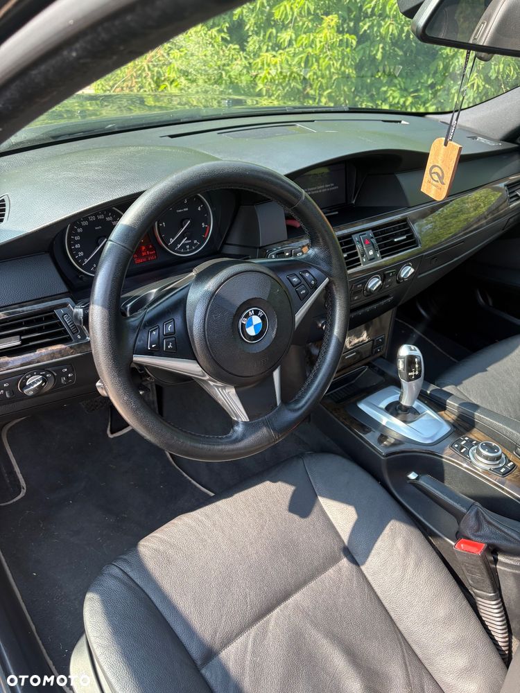 BMW Seria 5 - 17
