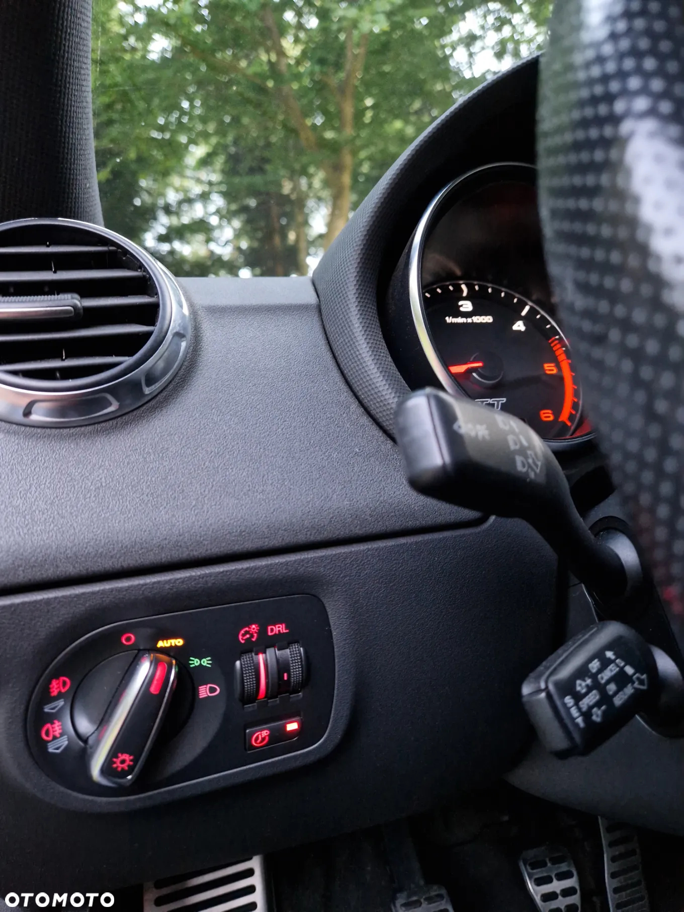Audi TT Coupé 2.0 TDI Quattro - 19