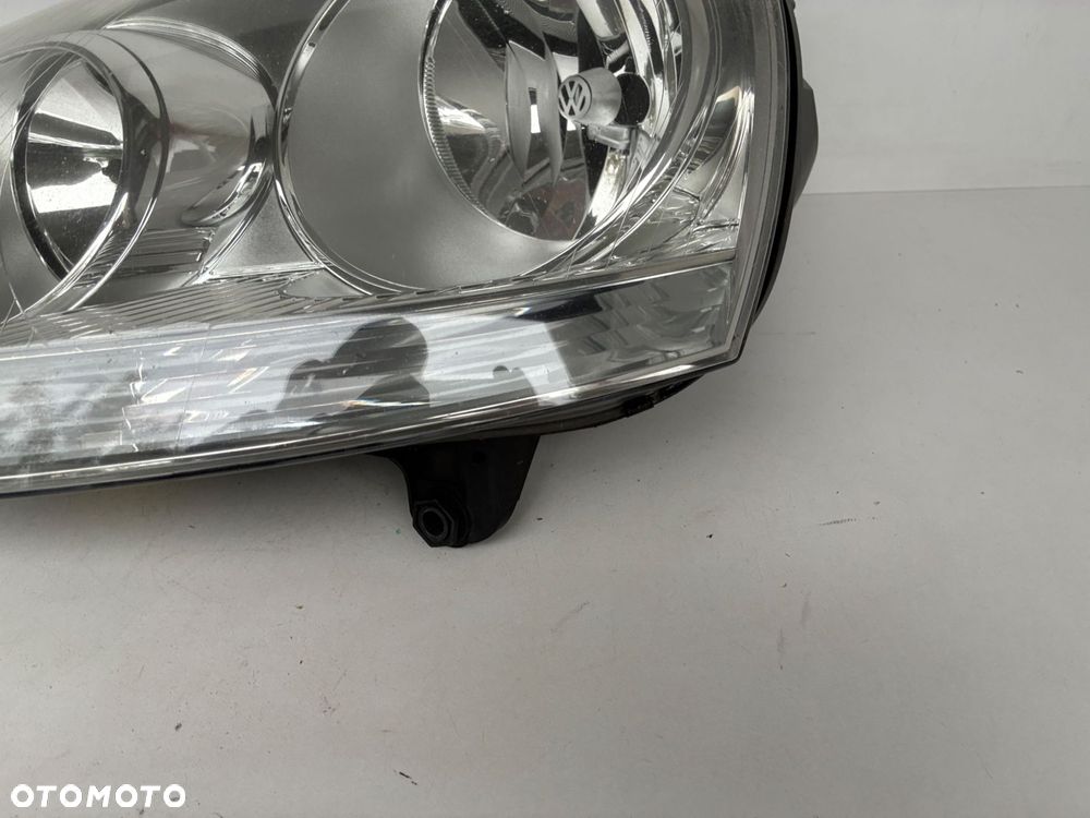 VW Golf 5 V 1K6941005 LAMPA PRZÓD PRZEDNIA LEWA  EUROPA - 5