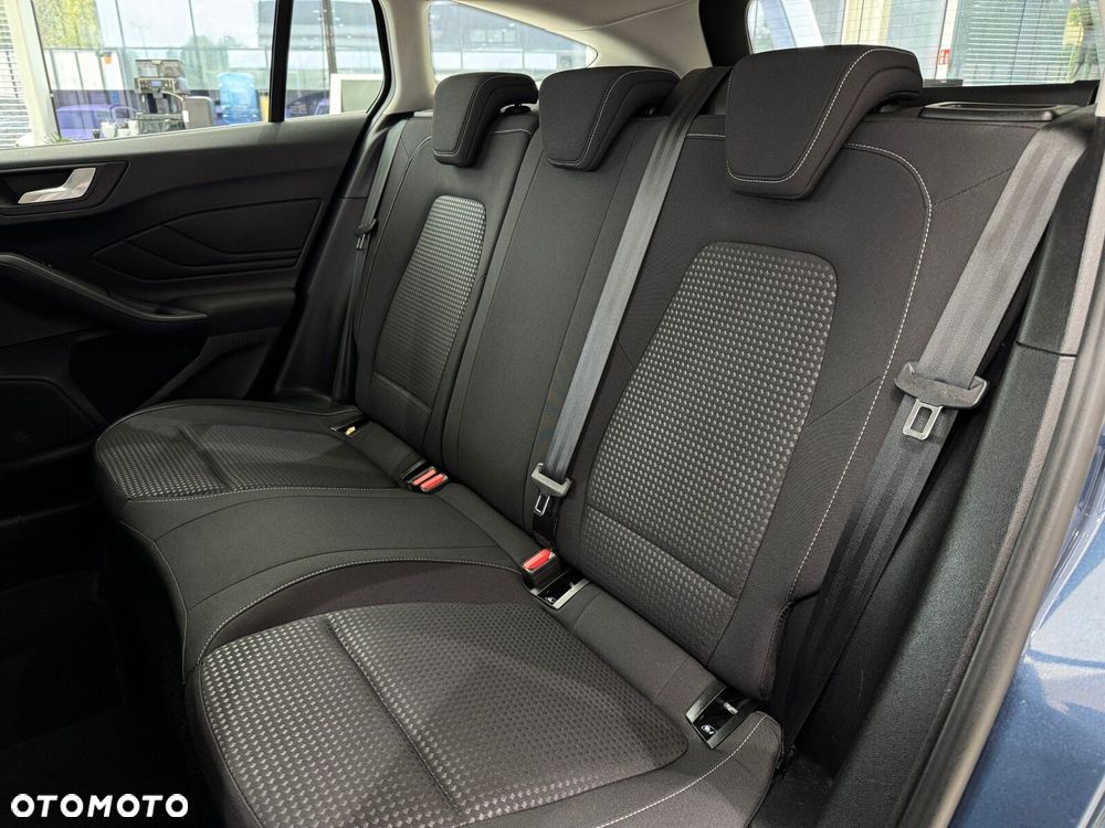 Ford Focus - 13