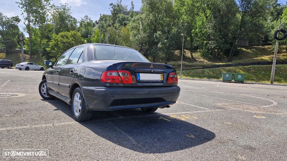 Mitsubishi Carisma SD 1.9 TD Elegance - 4