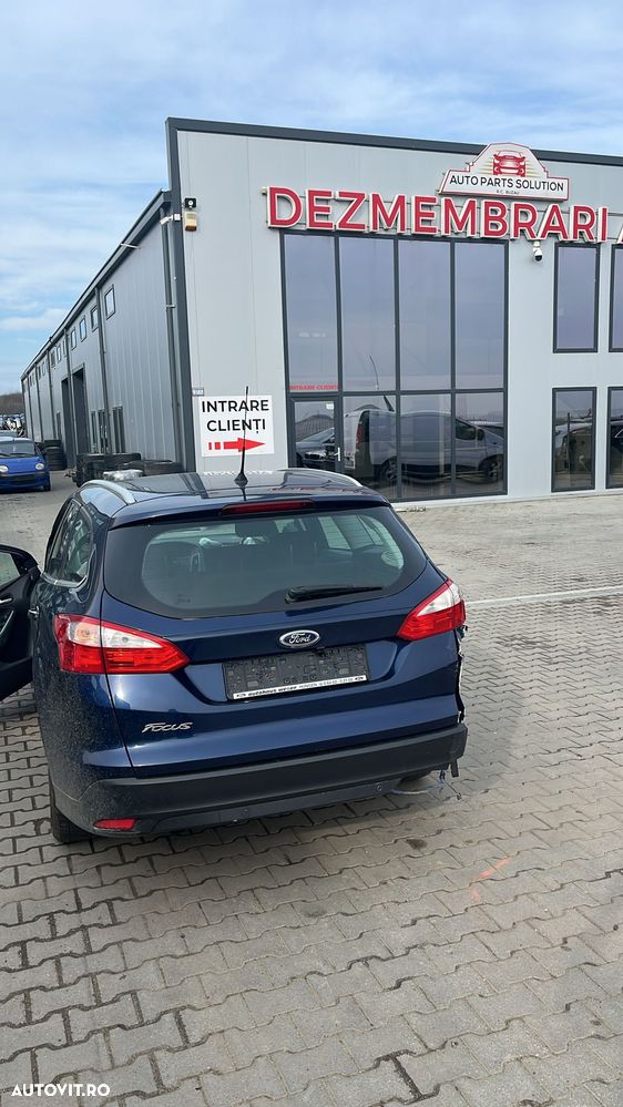 Dezmembram Ford Focus 3 1.6 TDCI din 2013 - 2