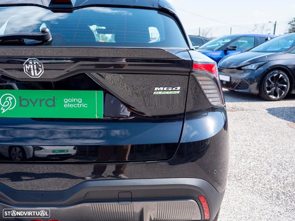 MG MG4 51 kWh Standard - 13