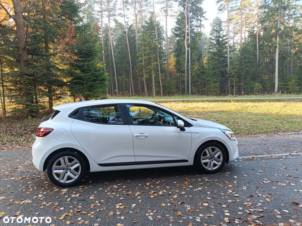 Renault Clio - 17