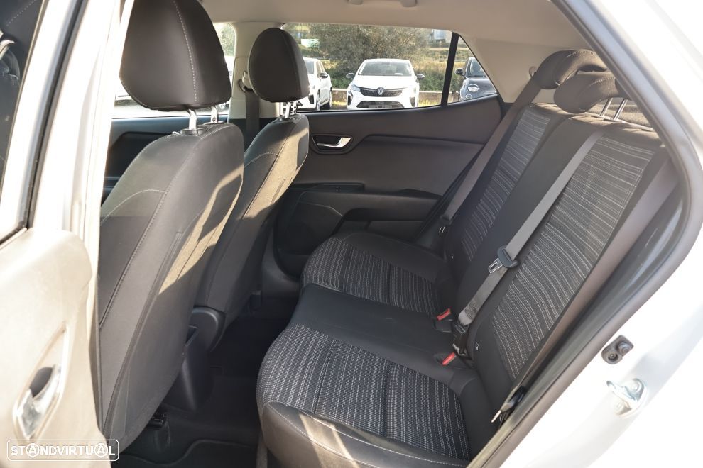 Kia Stonic 1.0 T-GDI Drive - 18