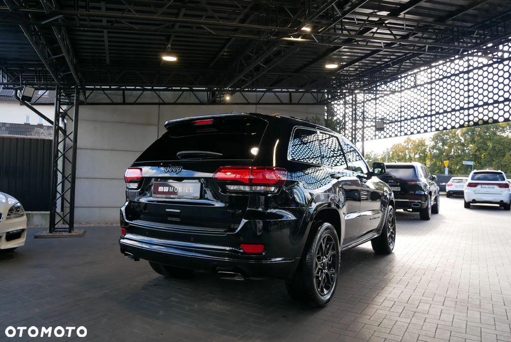 Jeep Grand Cherokee - 3
